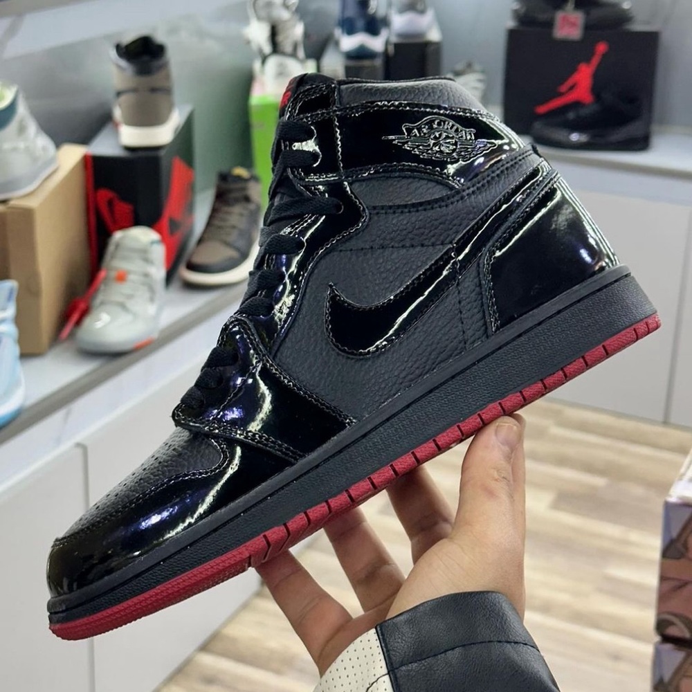 Gloss Black on Black Nike Air Jordans with Red Sole, Rare, brand new, size 10